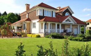 Kupi podeželsko hišo: kako ne bi dobili denarja in živcev