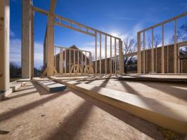 Gradnja okvirja hiše: značilnosti dela